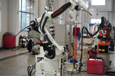 Good price Cổng - treo hàn Robot Arm cho thép không gỉ / Nhôm trực tuyến