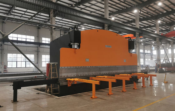 400Tn lực lượng lao động Máy phanh CNC