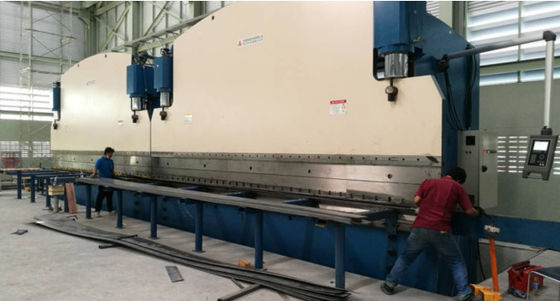 2-WE67K-400/7000 CNC Tandem Hydraulic Press Brake để tạo ra cột cao cao
