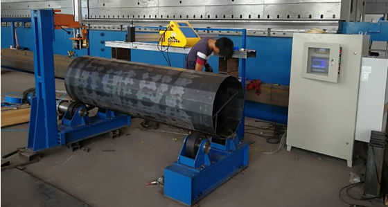 Máy cắt cửa cột CNC ánh sáng 3 trục, đường kính 680mm, nhịp 2000mm