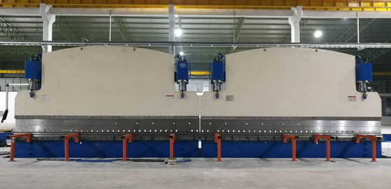 CNC Tandem Hydraulic Press Brake với lực lượng làm việc 320 tấn và chiều dài bàn 6000 mm có hệ thống CNC DELEM DA53T