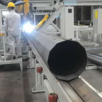 Máy hàn đóng cột CNC với hàn đường thẳng theo chiều dọc cung chìm cho cột ánh sáng cực dài 12000mm và 1 người hoạt động đơn giản