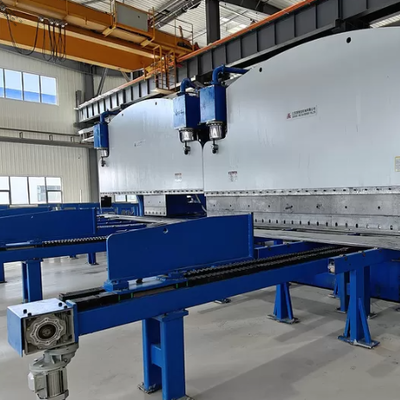 Máy uốn liên kết đôi CNC cho cột đèn đường hình bát giác thon 14m