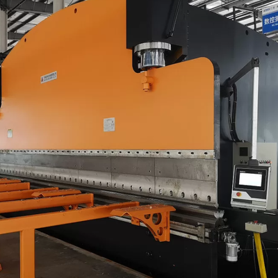 Máy uốn liên kết đôi CNC cho cột đèn đường hình bát giác thon 14m