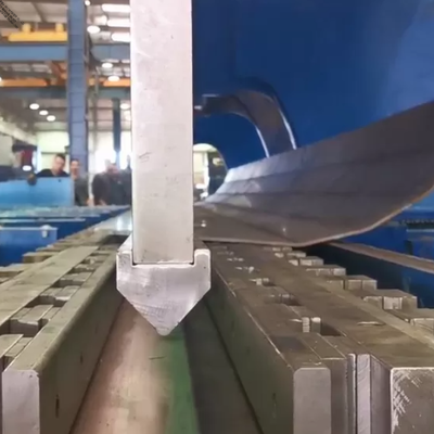 Phanh ép song song CNC 2×650Ton 7M hạng nặng dành cho sản xuất cột đèn hình côn và hình bát giác dài