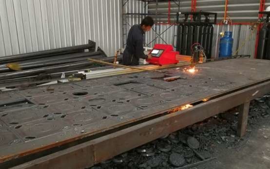 Máy CNC Máy cắt ngọn lửa, ánh sáng cực Máy Cắt giảm nhẹ Cực cơ sở tấm