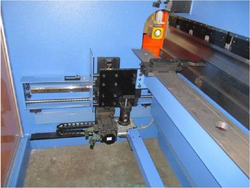 63 Tôn hoàn toàn tự động CNC thủy lực tấm kim loại Máy báo chí phanh