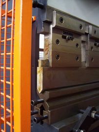 Tùy chỉnh máy tấm uốn báo chí phanh Tooling cho tủ bảng điều khiển