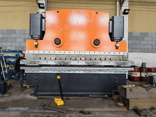 Giá tốt 6000 KN Normal Pressure Press Brake Machine with Bending Speed 5mm/s and Plate Length 2200-7000mm trực tuyến